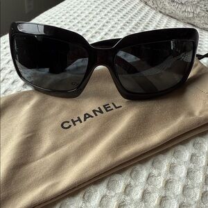 CHANEL Rectangle Sunglasses